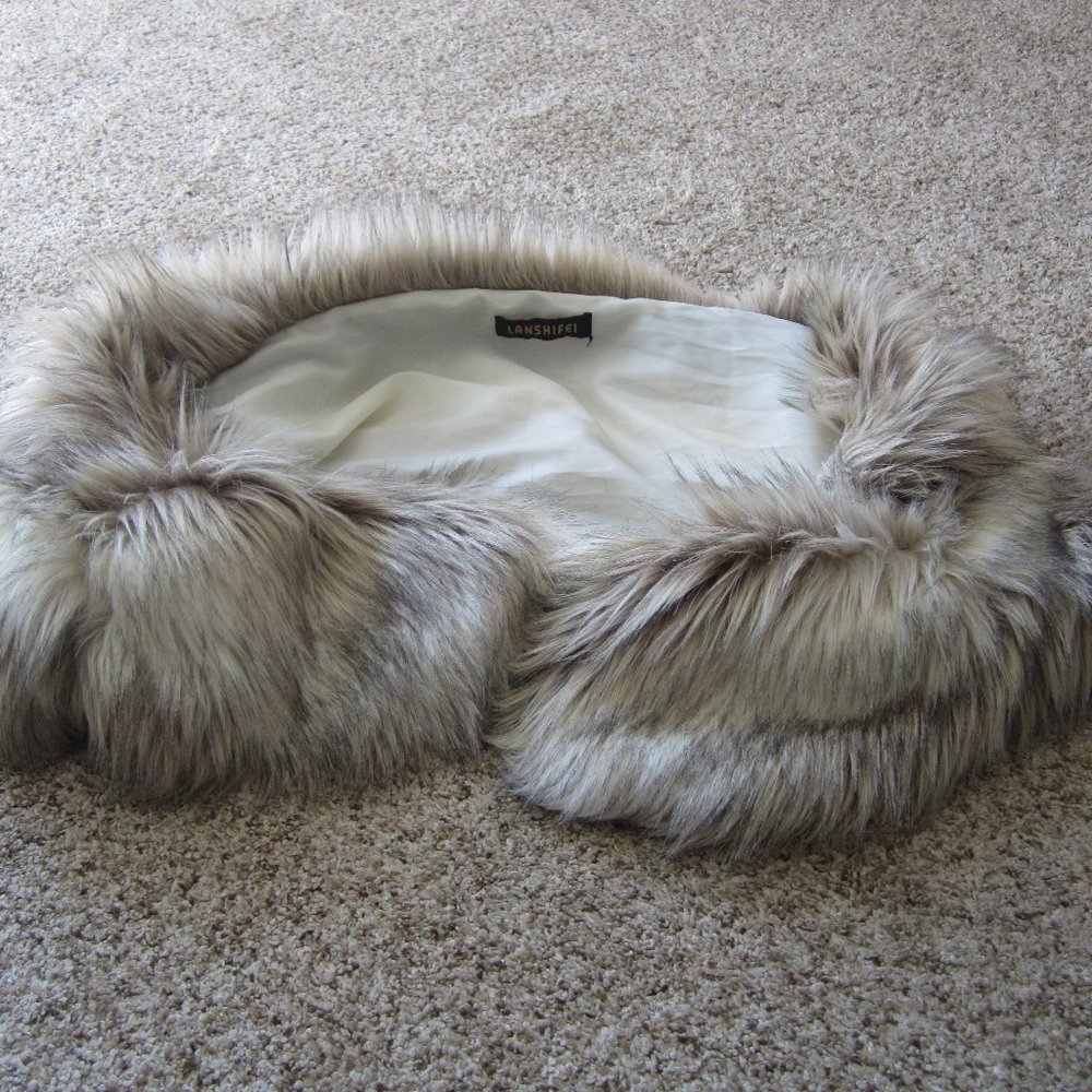 Faux Fur Stole - Vintage, Glamour, Clean, 1950's, 1960's, Movie Star, Wedding